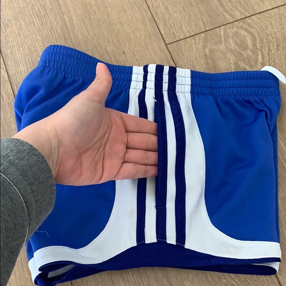 BOGO Adidas Youth shorts S (8-10) - Picture 3 of 8